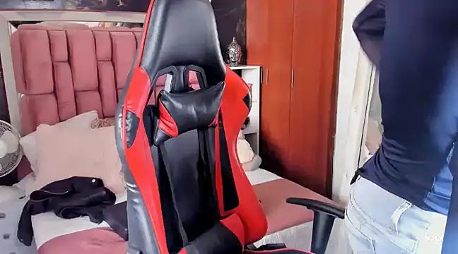 sara slut21 online show from 01.16.25