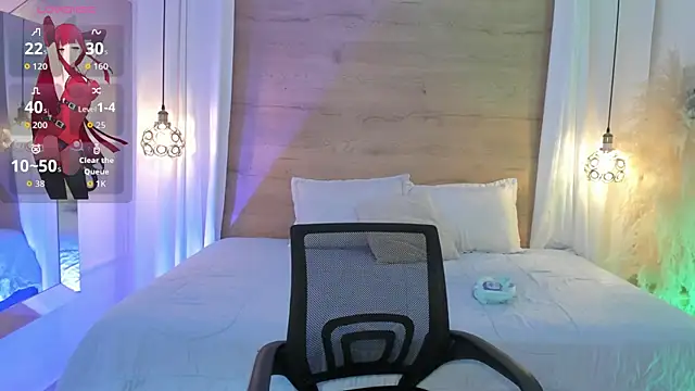 Snapshot of Artemisa08 chatting on 10.30.25 Artemisa08 online show from 10.30.25