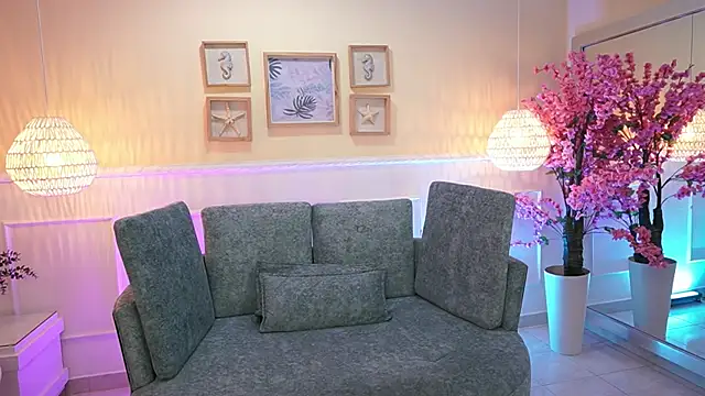 LoonaNyx online show from 09.11.25