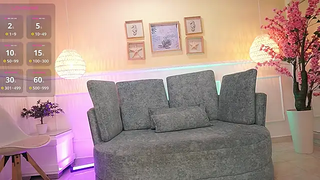 LoonaNyx online show from 09.18.25