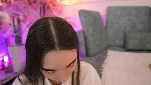 LoonaNyx online show from 10.11.25