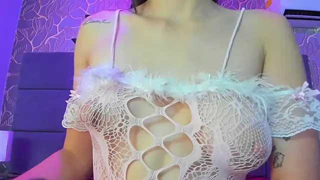 Snapshot of mey_doll chatting on 09.16.25 mey doll online show from 09.16.25