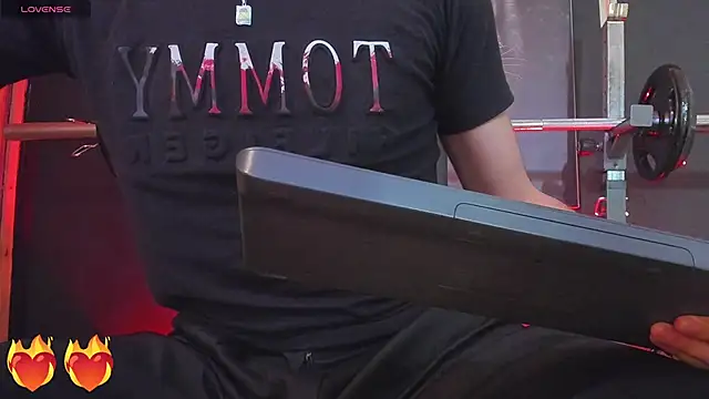 DimitriDeluxe online show from 10.27.25