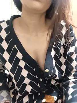 Shalu G online show from 12.22.25