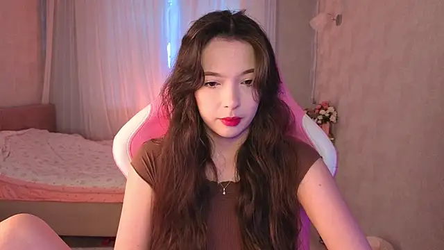 Snapshot of yuna_sunshy chatting on 05.05.26 yuna sunshy online show from 05.05.26