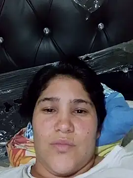 Snapshot of luz_clarita0 chatting on 11.12.25 luz clarita0 online show from 11.12.25