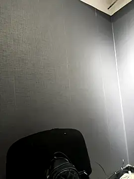 Snapshot of Emily_Rivers_ chatting on 10.17.25 Emily Rivers online show from 10.17.25