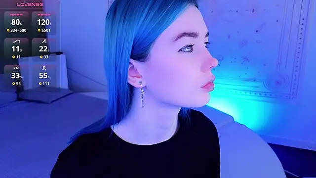 Kiara Dream online show from 10.03.25