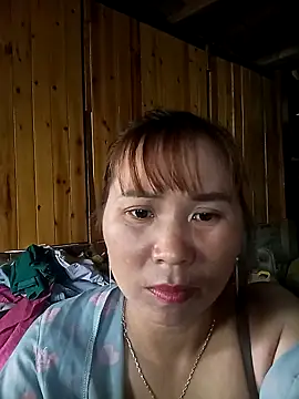 Snapshot of Mpchaola chatting on 04.21.26 Mpchaola online show from 04.21.26