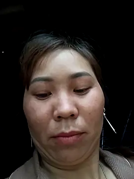 Snapshot of Mpchaola chatting on 04.30.26 Mpchaola online show from 04.30.26