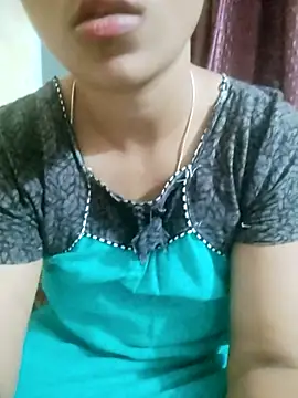 Snapshot of Varsha21 chatting on 02.18.26 Varsha21 online show from 02.18.26