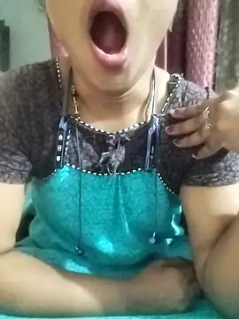 Snapshot of Varsha21 chatting on 03.03.26 Varsha21 online show from 03.03.26