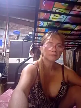 SexyHottMom online show from 01.17.26