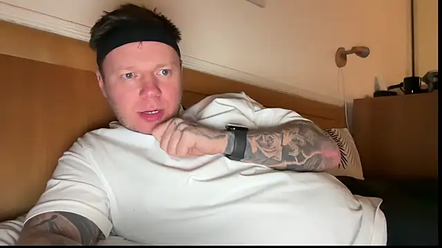 Snapshot of monster_d_2025 chatting on 04.11.26 monster d 2025 online show from 04.11.26