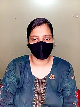 Rose-luckey online show from 10.21.25