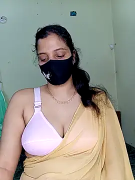 Rose-luckey online show from 11.27.25