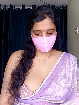 Rose-luckey online show from 02.11.26