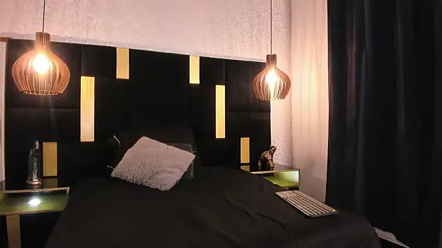 Lucio  Fox online show from 04.18.26