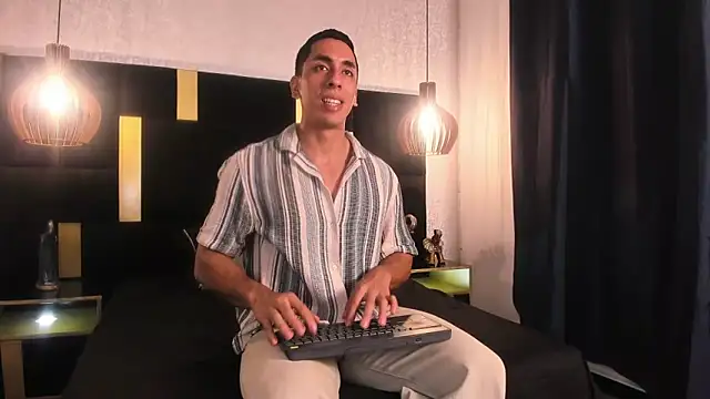 Lucio  Fox online show from 04.19.26