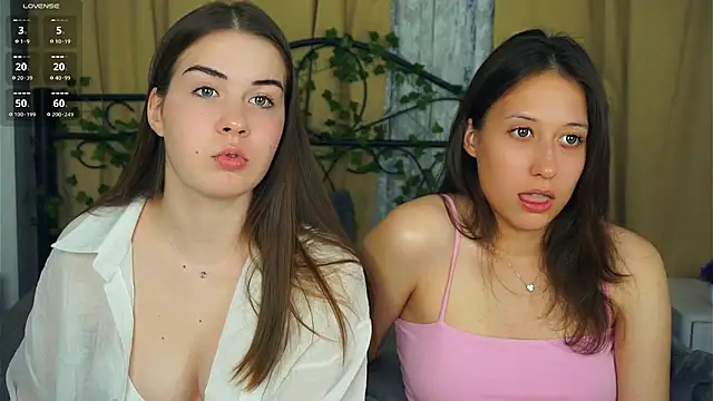 Snapshot of BeckyBurgh chatting on 10.03.25 BeckyBurgh online show from 10.03.25