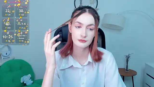 EasterBlink online show from 12.15.25