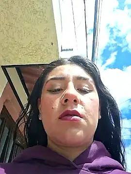 Snapshot of CAROLINE__07 chatting on 09.09.25 CAROLINE 07 online show from 09.09.25