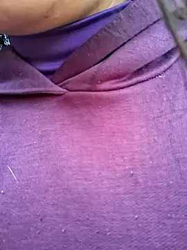 Snapshot of CAROLINE__07 chatting on 09.11.25 CAROLINE 07 online show from 09.11.25