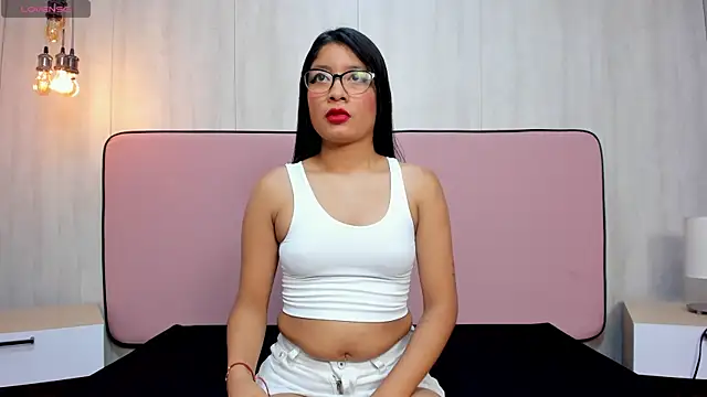 MelanyWayne  online show from 04.08.26