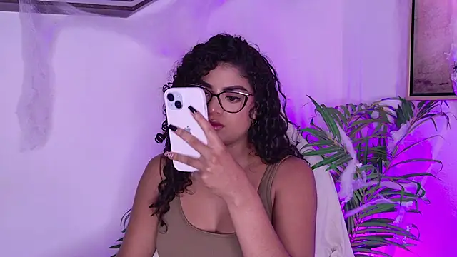 Carly Monroe  online show from 10.30.25