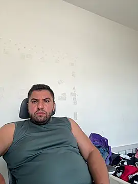 raulgzz4 online show from 07.21.26