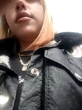 zohet kriss online show from 10.07.25