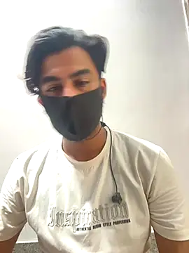 hottestboy03 online show from 09.12.25