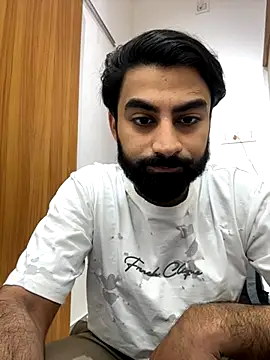 hottestboy03 online show from 10.14.25