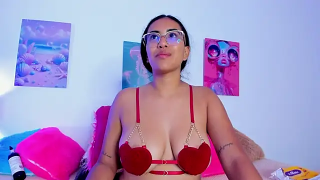 tyra bankss  online show from 12.05.25