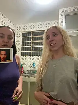 Bruna551 online show from 11.15.25