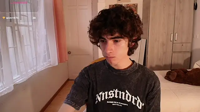 Snapshot of Nude_Boy18 chatting on 11.10.25 Nude Boy18 online show from 11.10.25