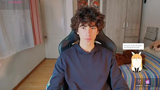 Snapshot of Nude_Boy18 chatting on 11.27.25 Nude Boy18 online show from 11.27.25