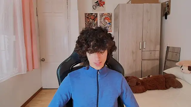 Nude Boy18 online show from 03.16.26