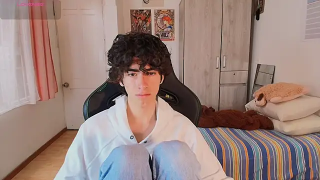 Nude Boy18 online show from 04.10.26