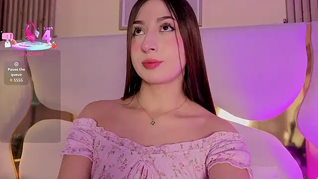 SofiJones  online show from 02.27.26