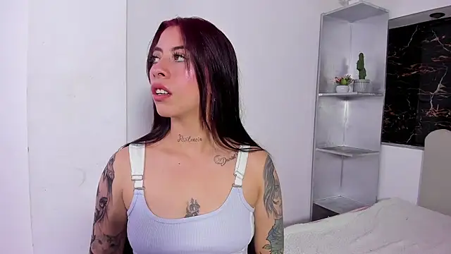 Maazikeen online show from 10.15.25