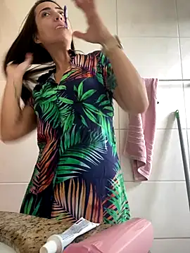 lucioliveira online show from 11.05.25