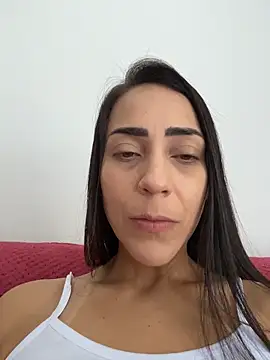 Snapshot of lucioliveira chatting on 05.19.26 lucioliveira online show from 05.19.26