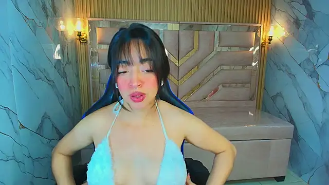 zoe r  online show from 12.19.25