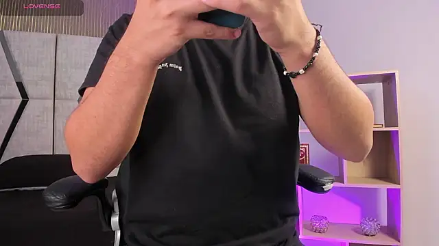 Axel grey  online show from 02.11.26