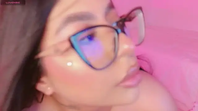 SophiieEvanss online show from 07.14.26