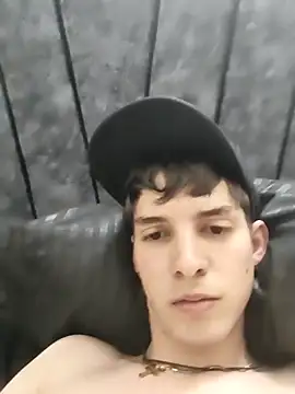 Jheampiiero online show from 10.26.25