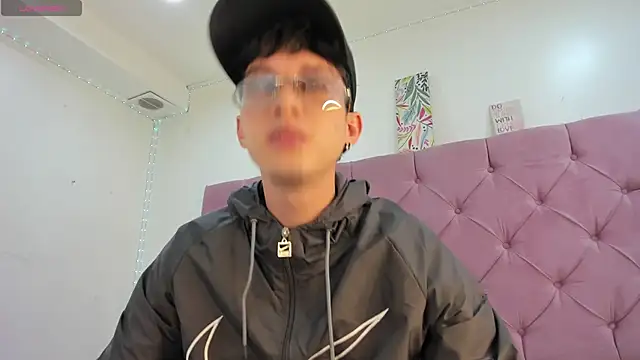 Jheampiiero online show from 02.28.26