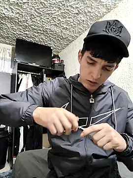 Jheampiiero online show from 03.12.26