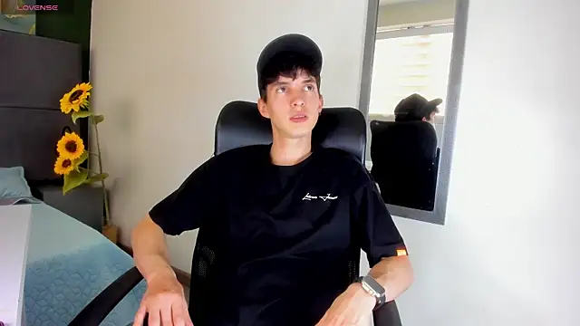 Jheampiiero online show from 03.31.26